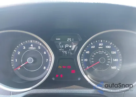 2015 Hyundai Elantra Se из США, поврежденный, VIN 5NPDH4AE1FH599255